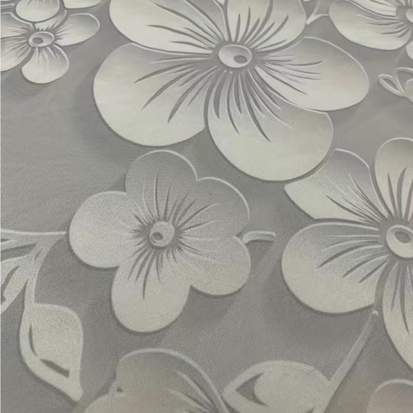 Floral print dress.  Casual V-neck short sleeve summer dress.  Machine Washable - Picture 5 of 7